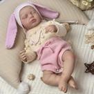 Muñeca Recién Nacida GUESSBELLY Loulou Reborn Dormida 48 cm con Ropa