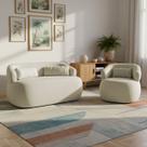 Namoradeira e Poltronas Orgânica Chloe Boucle Bege com Almofada Plumante ARKELL