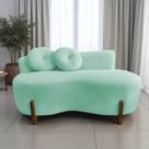 Namoradeira Sofá Feijão Lounge Orgânica Veludo Acqua