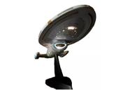 Nave Star Trek Nave U.s.s Voyager Ncc-74656 1:850 C/ Luz Bandai Importado - 0131434