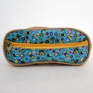 Necessaire em material sintetico e tecido linha de costura maria adna