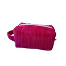 Necessaire Peluciada Fofa, Compacta e Super Prática - Pink Necessaire Peluciada Fofa, Compacta e Super Prática - Pink