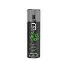 O spray Oil Sheen L3 Level 3 adiciona brilho ao cabelo com vitamina E O spray Oil Sheen L3 Level 3 adiciona brilho ao cabelo com vitamina E