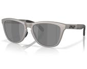 Óculos De Sol Oakley Frogskins Range Alloy Titanium Prizm Black Polarized OO9284 23-55