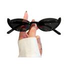 Óculos de Sol Olho de Gato Feminino Kammpt - Vintage, Luxo e Design Composto