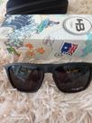 Oculos solar HB