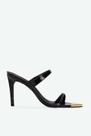 Open mule thalia suzana santos