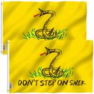 Pacote com 2 unidades de poliéster Flag Anley Don't Step on Snek 90x150cm Pacote com 2 unidades de poliéster Flag Anley Don't Step on Snek 90x150cm
