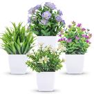 Pacote com 4 plantas artificiais Der Rose com flores para decoração de casa