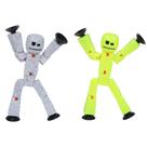 Pacote duplo Zing StikBot Inclui 2 StikBots bonecos de ação e acessórios colecionáveis, animação em stop motion, a partir de 4 anos (azul gelado+preto sólido brilhante)