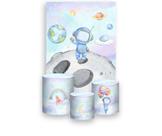 Painel De Festa Vertical 1,50 x 2,20 + Trio De Capas Cilindro - Astronauta Candy Na Lua 013 Painel De Festa Vertical 1,50 x 2,20 + Trio De Capas Cilindro - Astronauta Candy Na Lua 013