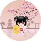 Painel de Tecido Sublimado Redondo Boneca Japonesa Kokeshi Flores Rosas c/ Elástico Painel de Tecido Sublimado Redondo Boneca Japonesa Kokeshi Flores Rosas c/ Elástico