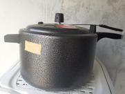 Panela de pressão craqueada Roque 7L