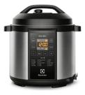 Panela de Pressão Elétrica Electrolux Digital 6L com 10 travas segurança 15 receitas pré-programadas 3 níveis pressão PCC20 inox por Rita Lobo
