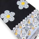 Pano de prato preto com barrado floral e Flores em aplique