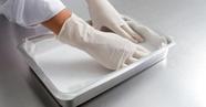 Papel manteiga vai ao forno para assar bolo em folhas 400fl