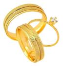Par De Alianças Banhada Ouro 18k 5mm Recartilhada Solitário Par De Alianças Banhada Ouro 18k 5mm Recartilhada Solitário