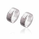 Par de Alianças de Namoro Monet Prata Reta com Aplique Fosco Central 8mm 10g