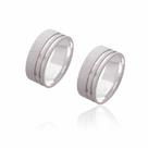 Par de Alianças de Namoro Monet Prata Reta Diamantada com Frisos Laterais 8mm 9,6g