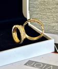Par de Aliancas em Ouro 18K colecao Allianze de 6mm com gravacao a laser nas laterais