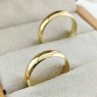 Par de Alianças Ouro 18K de Casamento Tradicional Sheju 5mm Abaulada
