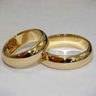 Par de alianças tungstênio revestidas a ouro 18k 6mm tradicionais
