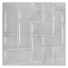 Pastilha Adesiva Chevron Mármore Branco - Kit com 4 Placas Adesivas 3M