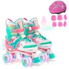 Patins Quad 4 Rodas Infantil Lançamento da Sereia c/ Luz de Led em Todas Rodinhas + Bolsa e KIT PROT Patins Quad 4 Rodas Infantil Lançamento da Sereia c/ Luz de Led em Todas Rodinhas + Bolsa e KIT PROT