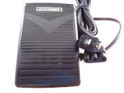 Pedal de controle com cabo NGOSEW 033770217 110V para máquinas de costura