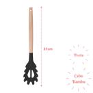 Pegador Preto de Silicone Cabo Bambu Resistente Multiuso