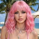 Peruca AISI HAIR Curly Bob com franja curta, ondulada, rosa sintética