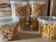 Petisco Pimentinha Biscoito Salgadinho Sabores sortidos Bezerra 12 potes de 300g