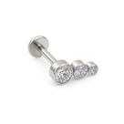 Piercing Labret Cluster em Titânio com 3 Zircônias Rosca Interna