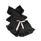 Pijama Feminino de Cetim com Decote V, Babados e Shorts - Conjunto Confortável