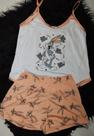Pijama Infantil Feminino Algodão Cor Branco Com Salmao Com Estampa Pernalonga