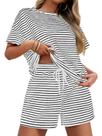 Pijamas femininos Tankaneo, conjuntos de lounge de 2 peças, camisetas listradas de manga curta, shorts com cordão, conjunto combinado, branco
