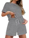 Pijamas femininos Tankaneo, conjuntos de lounge de 2 peças, camisetas listradas de manga curta, shorts com cordão, conjunto combinando, cinza