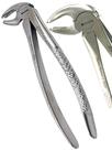 Pinça Dental Cynamed MD4 em Aço Inoxidável Alemão Pinça Dental Cynamed MD4 em Aço Inoxidável Alemão