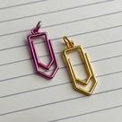 Pingente berloque clips semi joia com verniz italiano Pingente berloque clips semi joia com verniz italiano