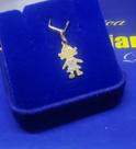 Pingente Boneco Festas Aniversário Detalhes Ouro Branco Ouro 18 Kilates Peso 0.30 Grama 13 mm