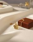 Pingente borboleta dupla face em ouro 18k/750 Pingente borboleta dupla face em ouro 18k/750