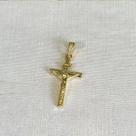 Pingente Cruz com Cristo Banhado a Ouro 05.0890 Pingente Cruz com Cristo Banhado a Ouro 05.0890