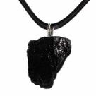 Pingente de Turmalina Preta Bruta Natural com Pino de Prata 950 - Pacote com 03 Unidades Pingente de Turmalina Preta Bruta Natural com Pino de Prata 950 - Pacote com 03 Unidades