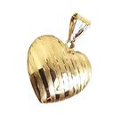 Pingente em ouro 18 k coração faixas .