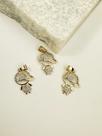 Pingente Menino Banhado a Ouro 18k - 01 Unidade Pingente Menino Banhado a Ouro 18k - 01 Unidade