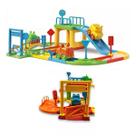 Pista Baby Animal, Brinquedo Educativo com 2 Carrinhos, Rampa e Acessórios.