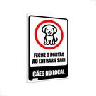 Placa Aviso Cachorros No Local Manter Porta Fechada 30x20cm Branco
