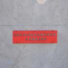 Placa de Estacionamento - Central - Aço - Vermelho