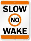 Placa de metal SmartSign Slow - No Wake 24x18 cm de alumínio