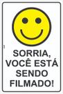 Placa de Sinalização Aviso - Sorria, Você Está Sendo Filmado - Segurança e Vigilância em PS (Poliestireno)